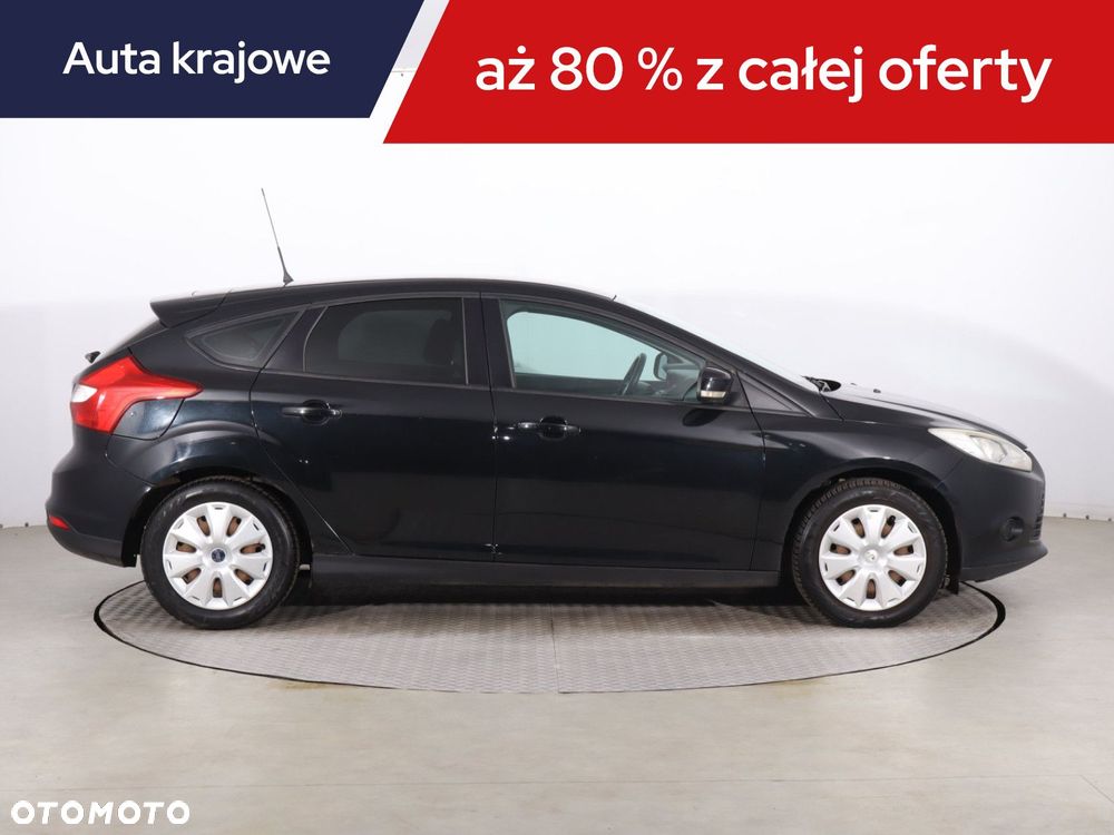 Ford Focus - 8