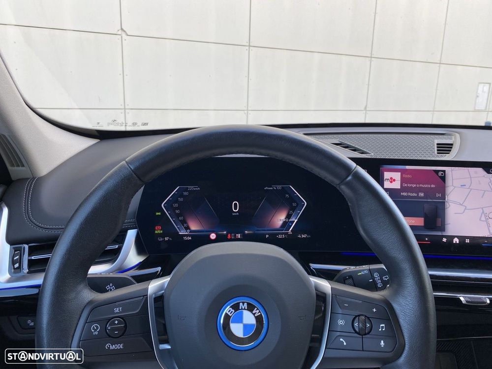 BMW iX1 eDrive20 xLine - 6