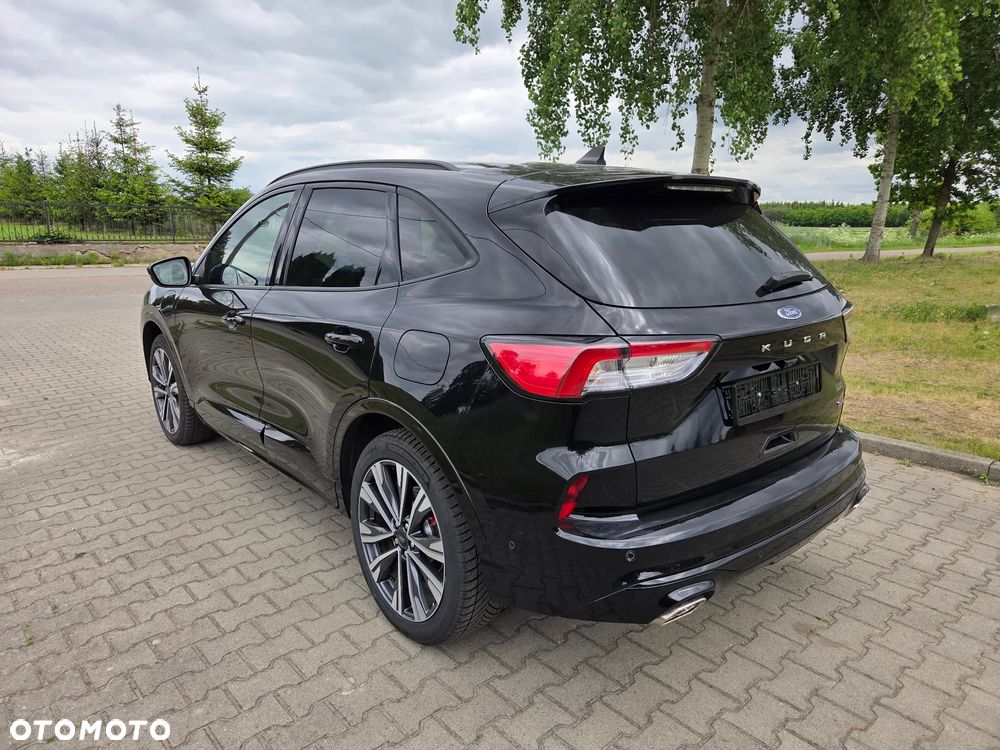 Ford Kuga - 4