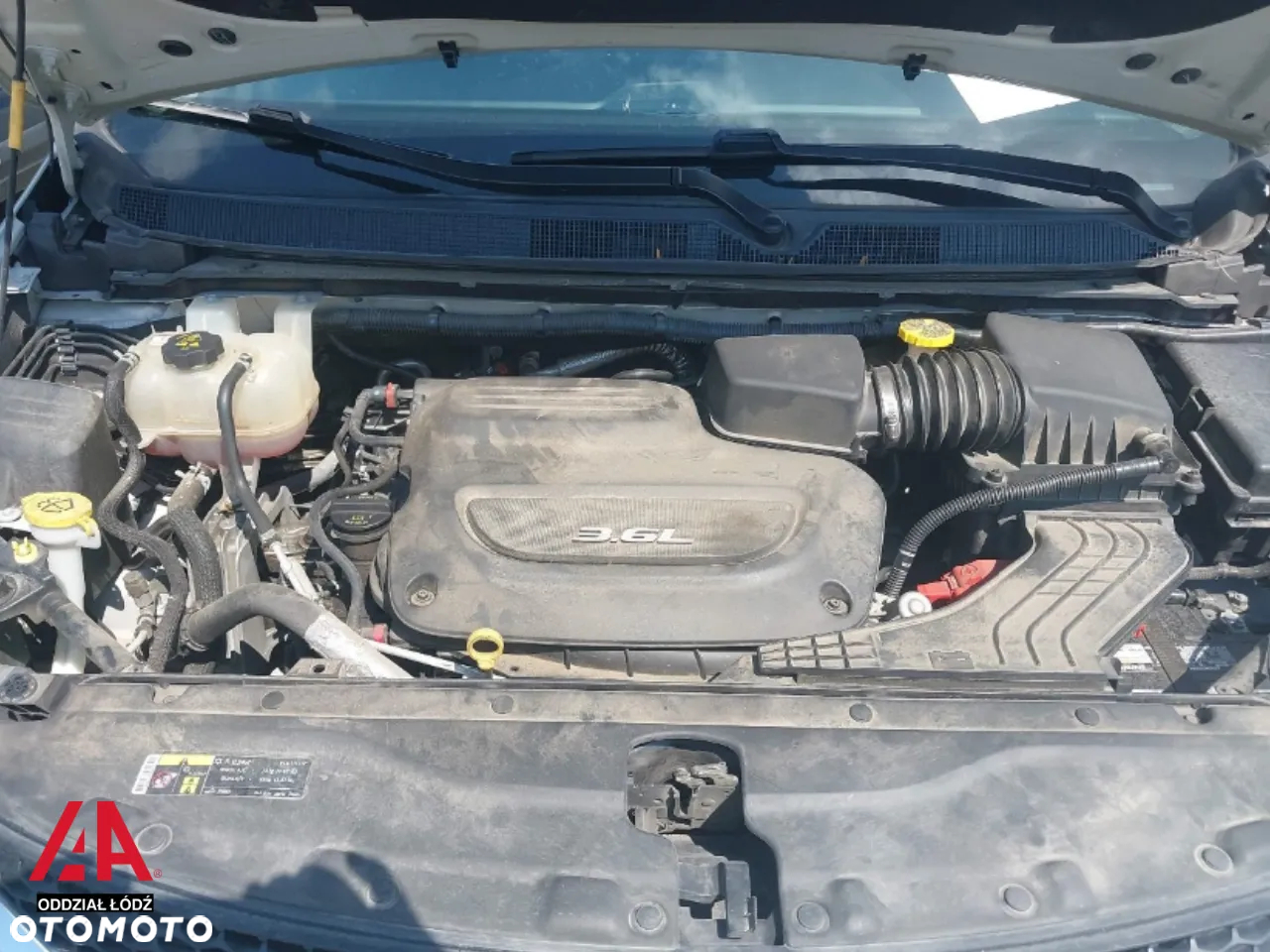 Chrysler Pacifica - 10