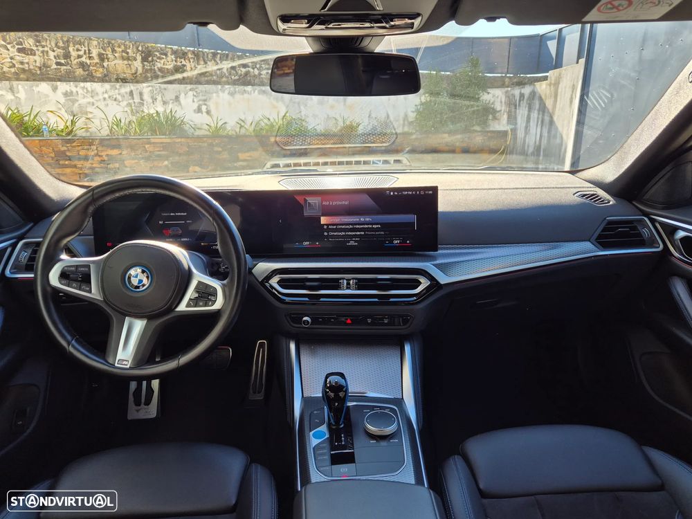 BMW i4 eDrive40 Pack Desportivo M - 13