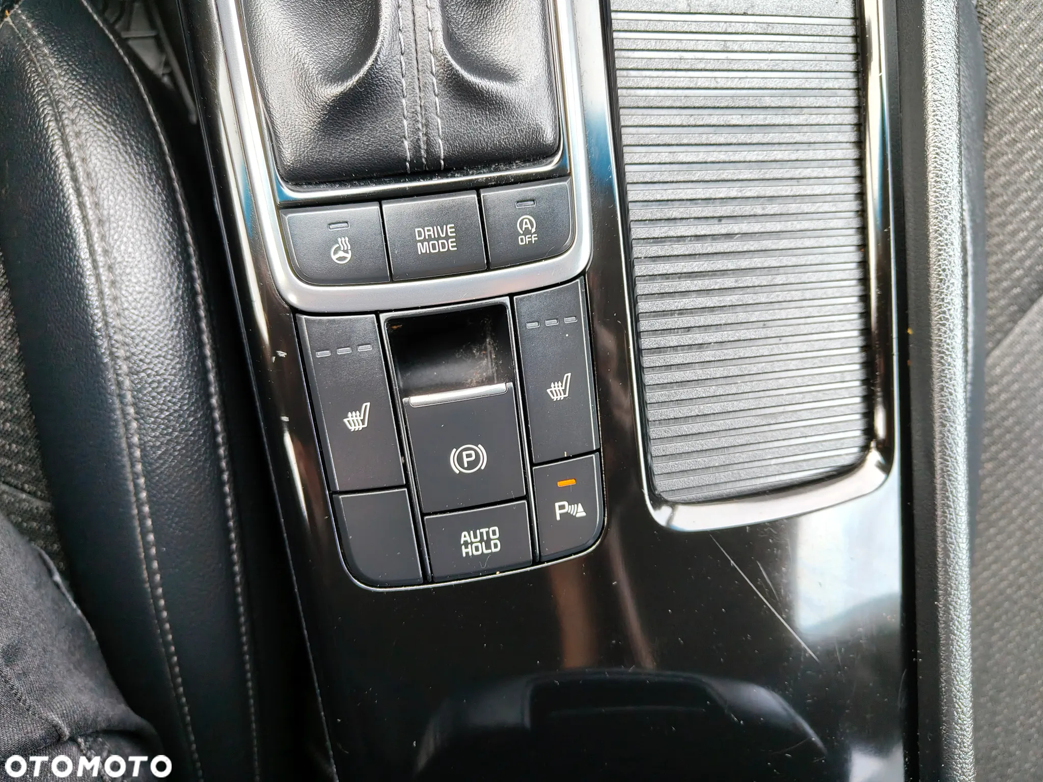 Kia Optima 1.7 CRDI XL DCT - 17