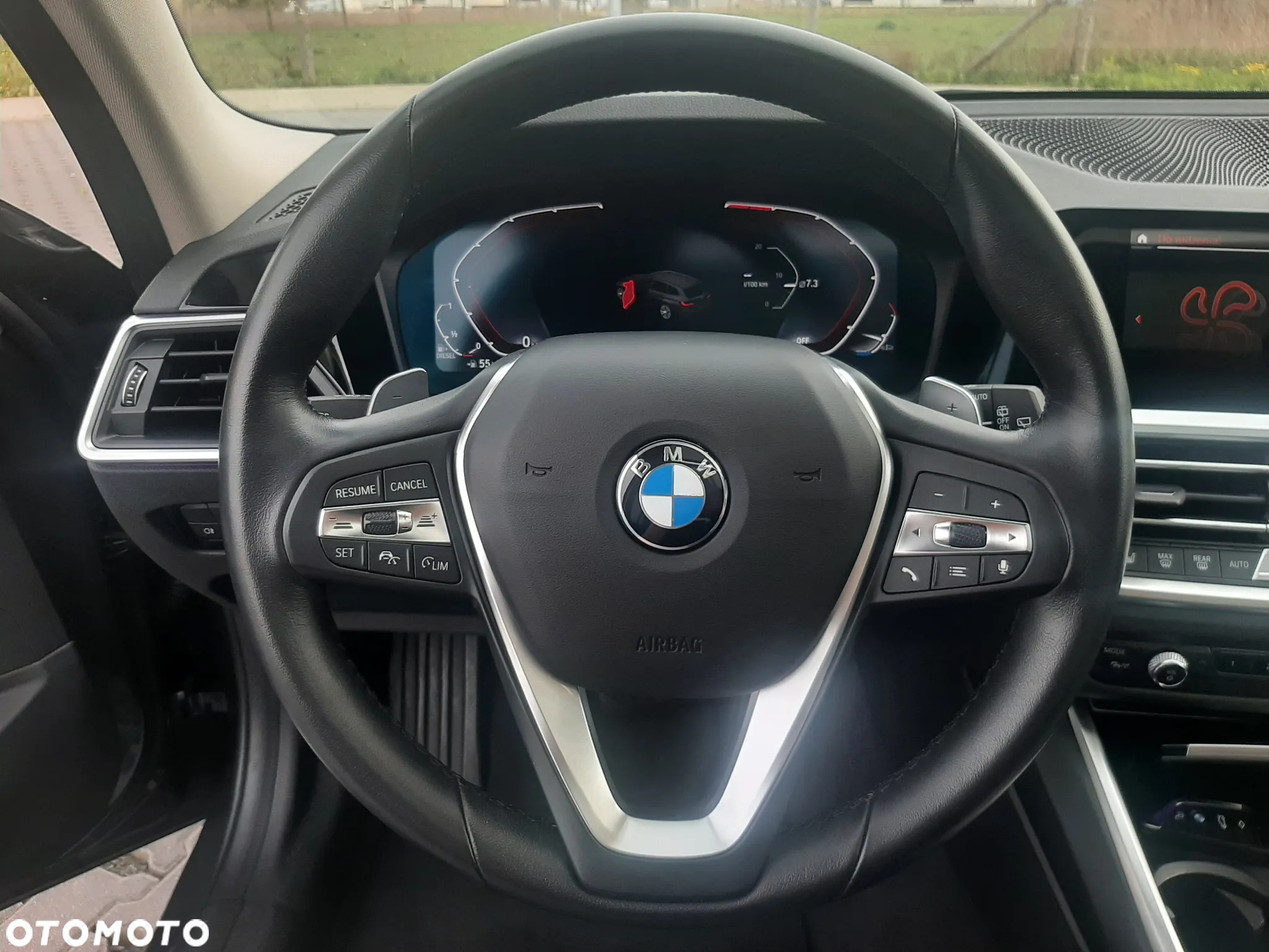BMW Seria 3 330d Touring xDrive - 21