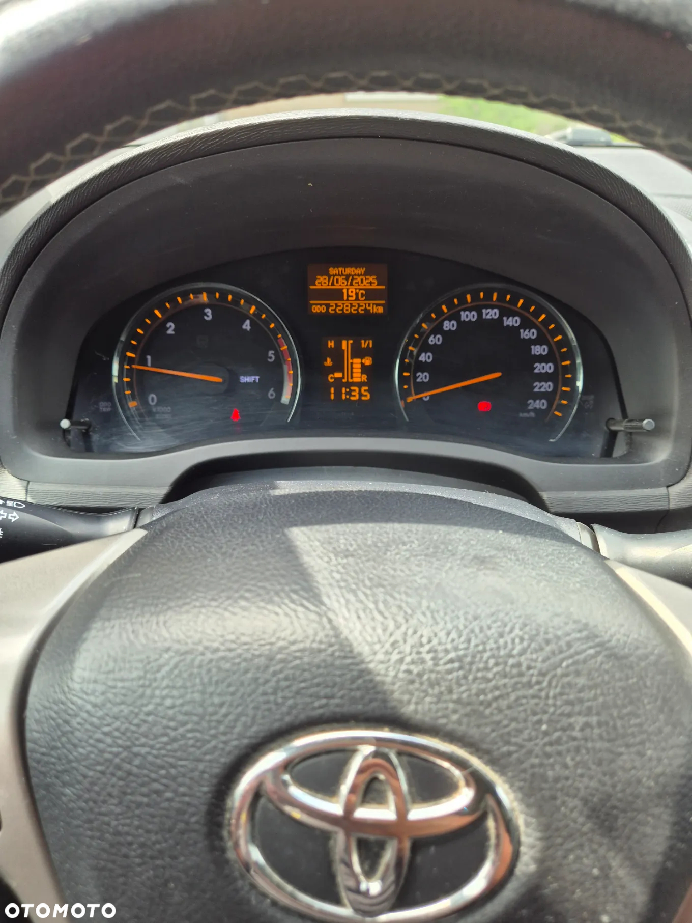 Toyota Avensis 2.2 D-4D Sol Plus - 8