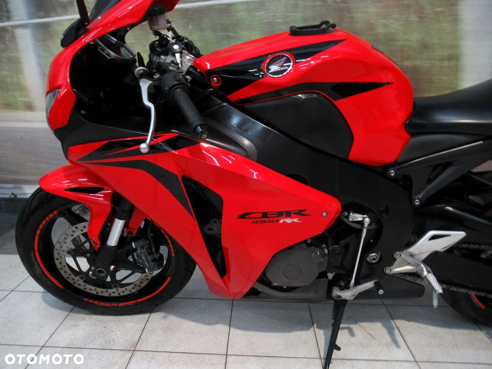 Honda CBR - 17