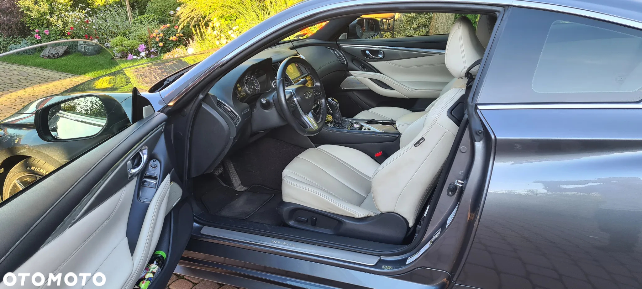 Infiniti Q60 3.0t AWD Sport - 36
