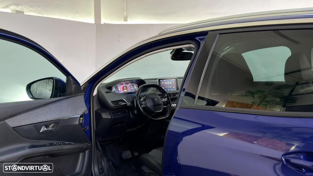 Peugeot 3008 1.5 BlueHDi Allure Pack EAT8 - 25
