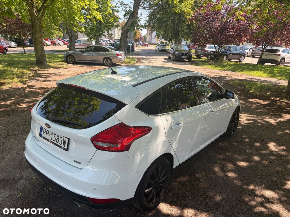 Ford Focus 1.5 EcoBoost STart-Stopp-System TITANIUM - 22