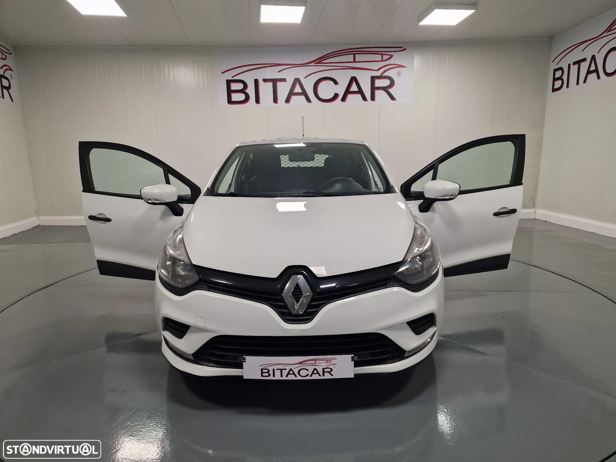 Renault CLIO SOCIETE 1.5 DCI ZEN GPS IVA DEDUTIVEL - 8
