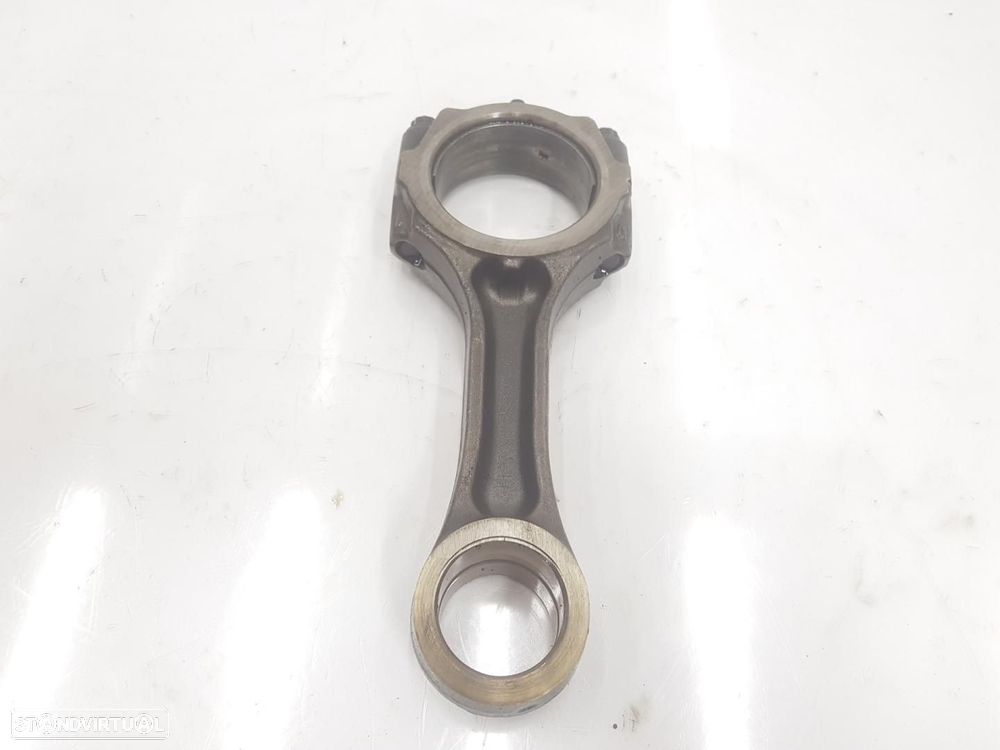 BIELA TOYOTA LAND CRUISER J15 - 1