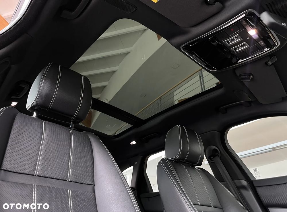 Land Rover Range Rover Velar 2.0 D200 mHEV SE - 27