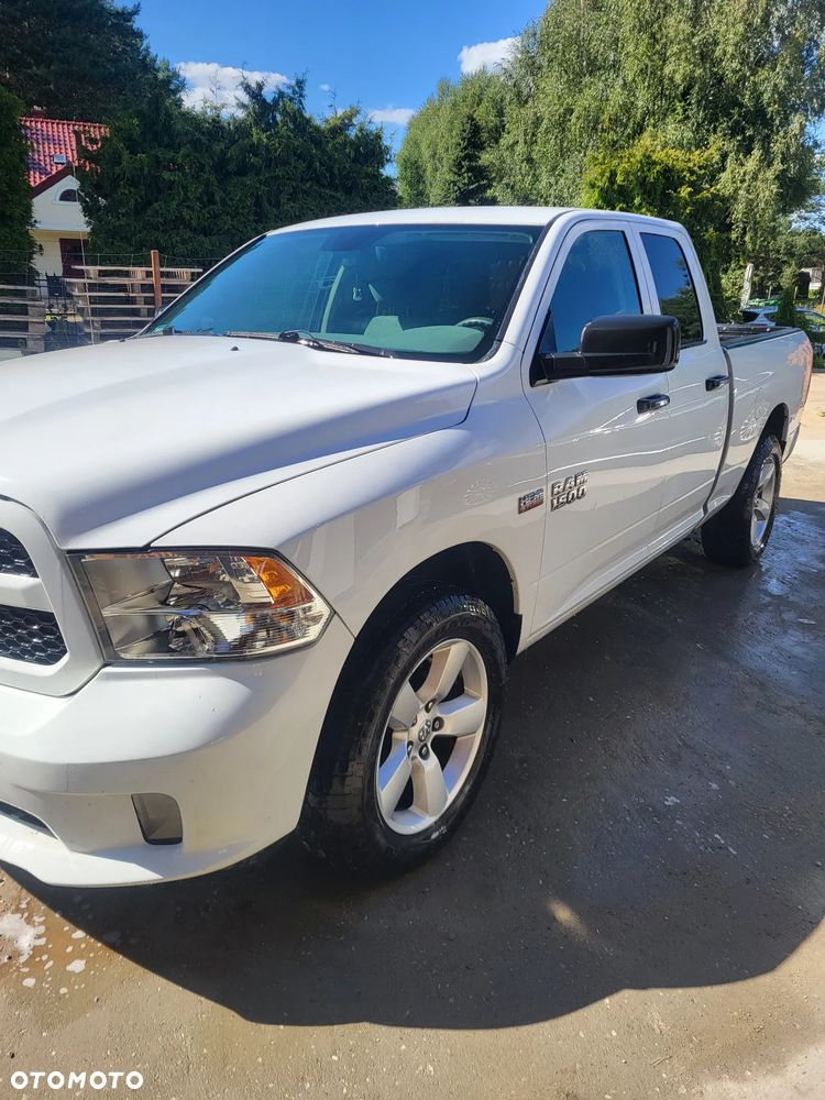 Dodge RAM 5.7 4x4 - 5
