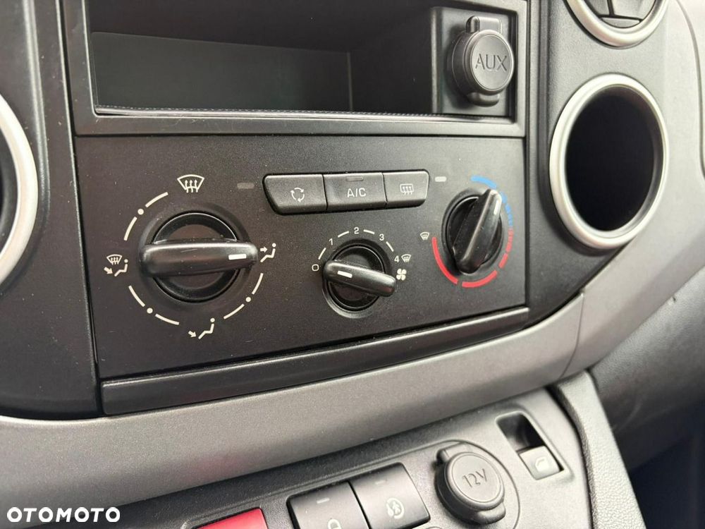 Peugeot Partner - 13