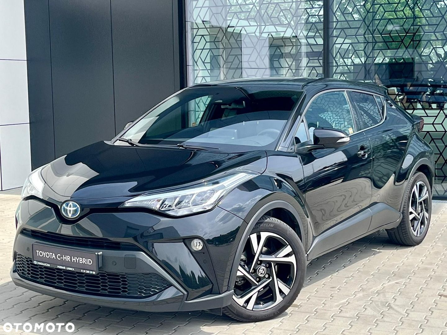 Toyota C-HR - 11