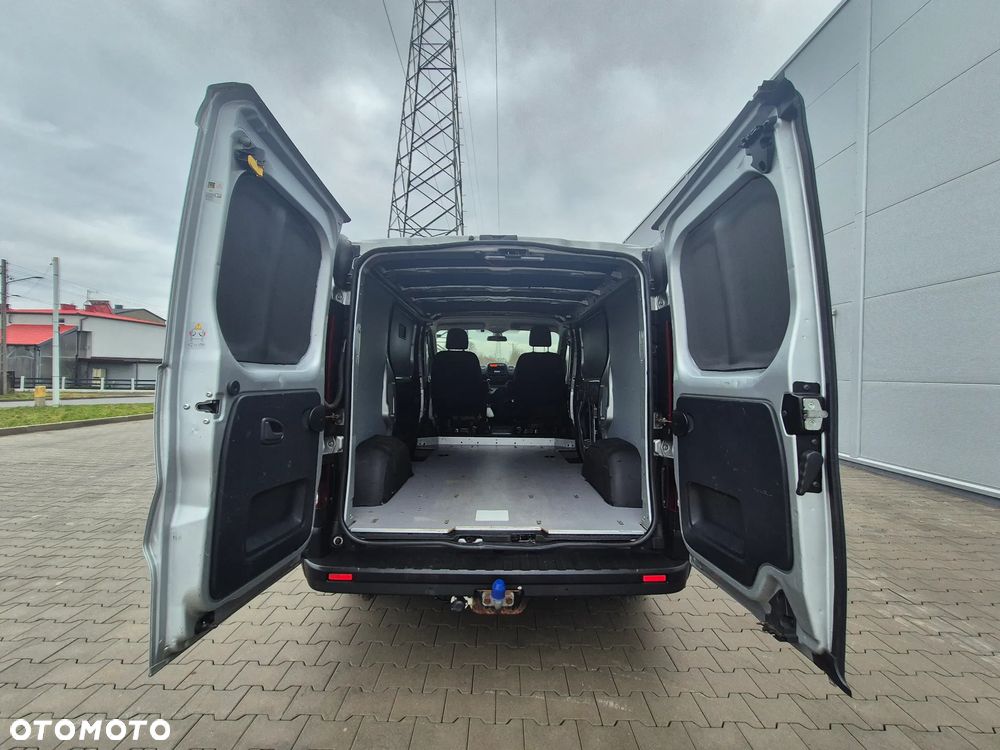 Opel Vivaro - 30