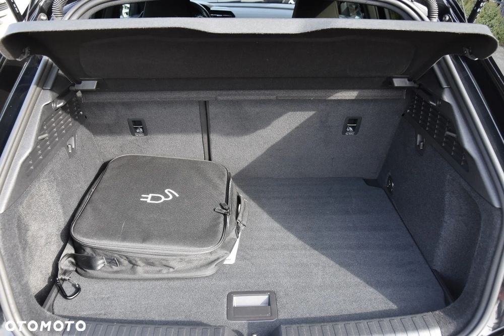 Audi A3 Sportback 40 TFSIe S tronic S line - 22