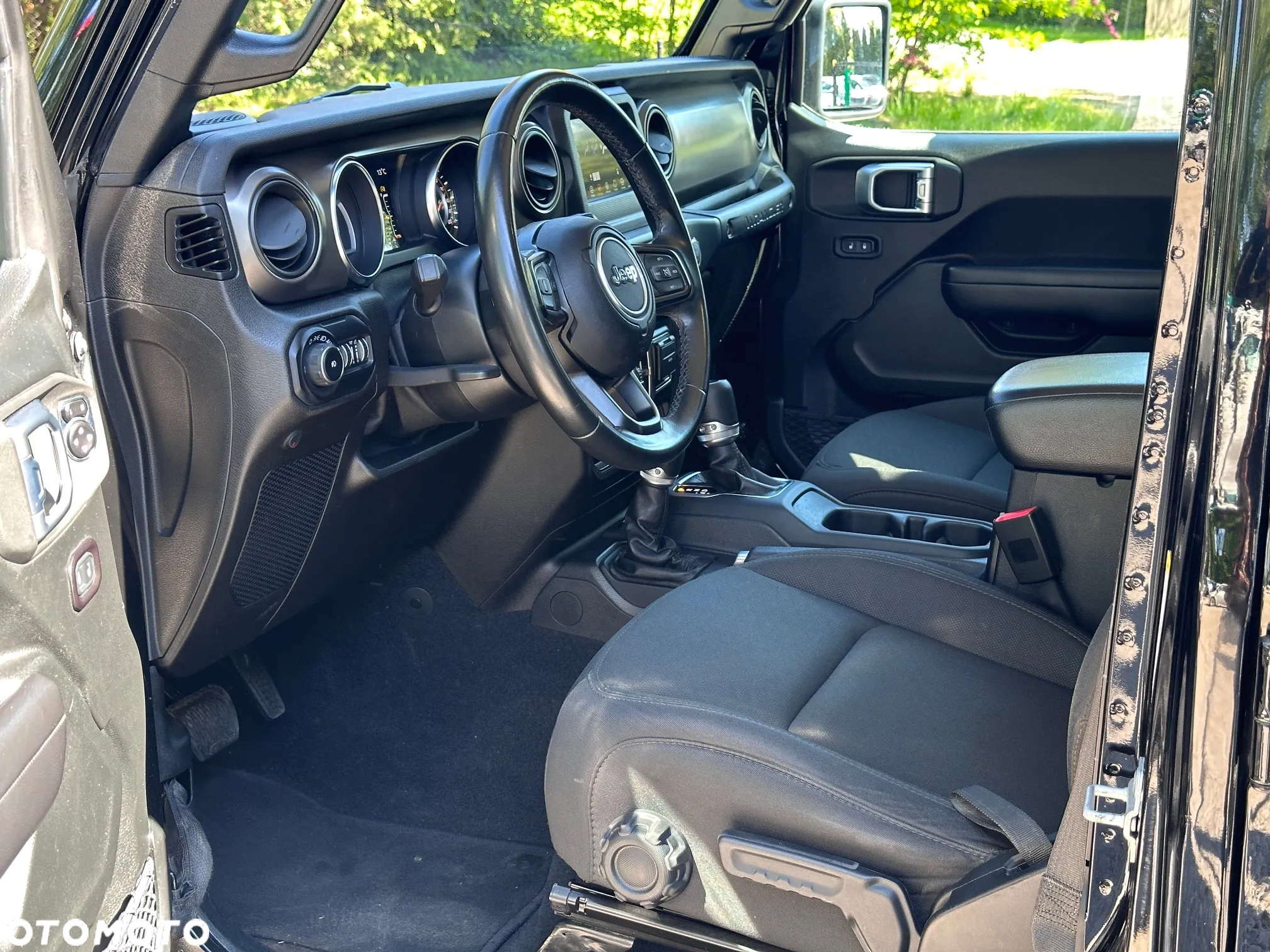 Jeep Wrangler Unlimited GME 2.0 Turbo Sport - 17