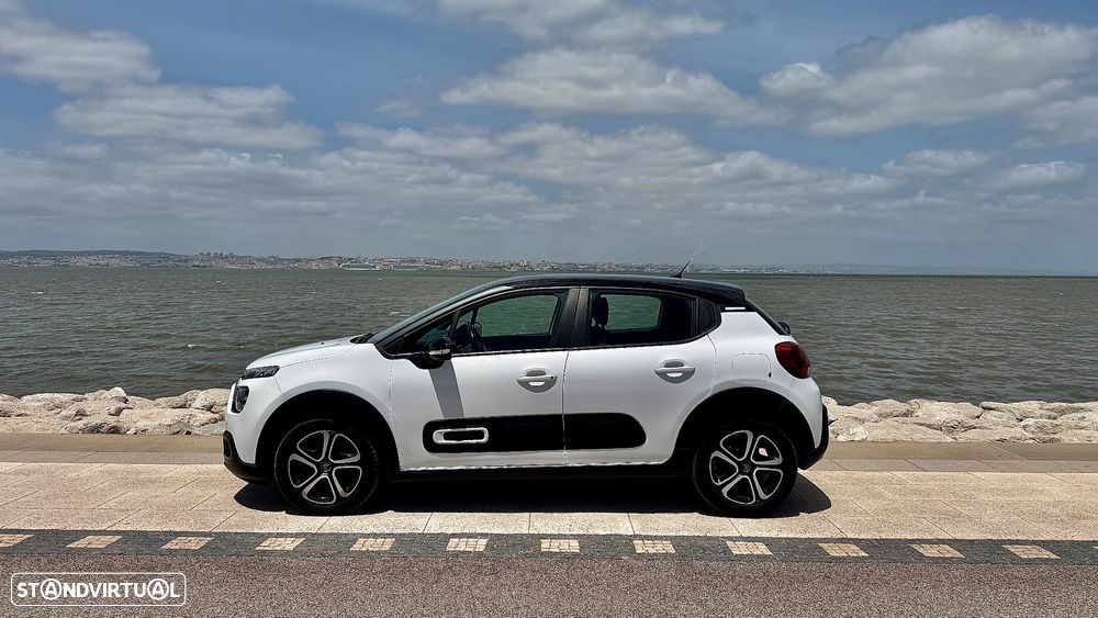 Citroën C3 1.2 PureTech Shine EAT6 - 1