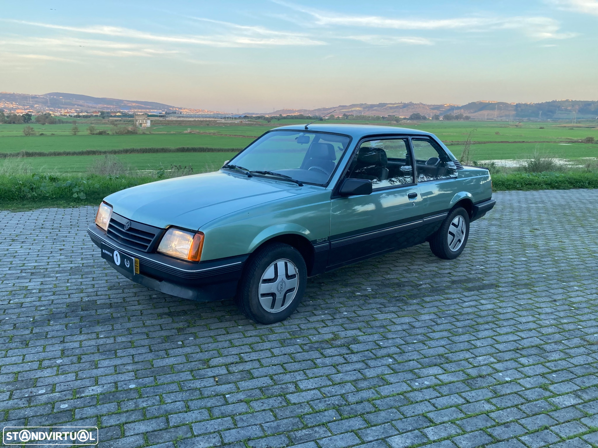 Opel Ascona 1.6 SR - 7