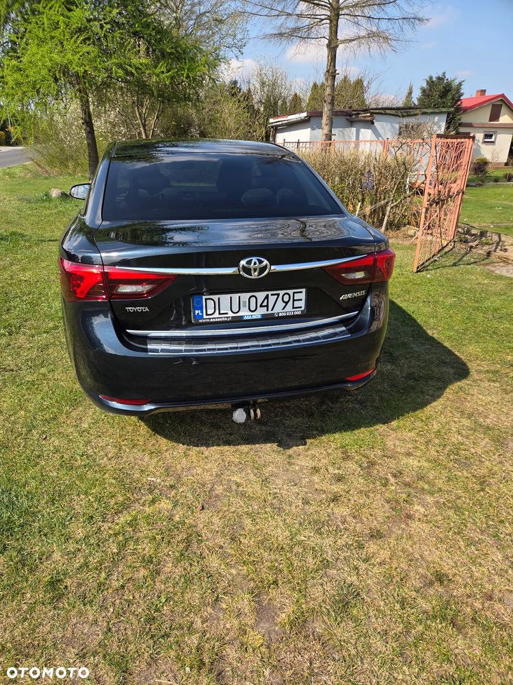 Toyota Avensis 1.8 Premium - 7
