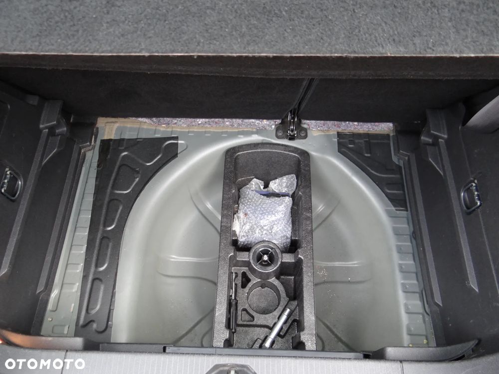 Opel Corsa 1.4 Selection - 25