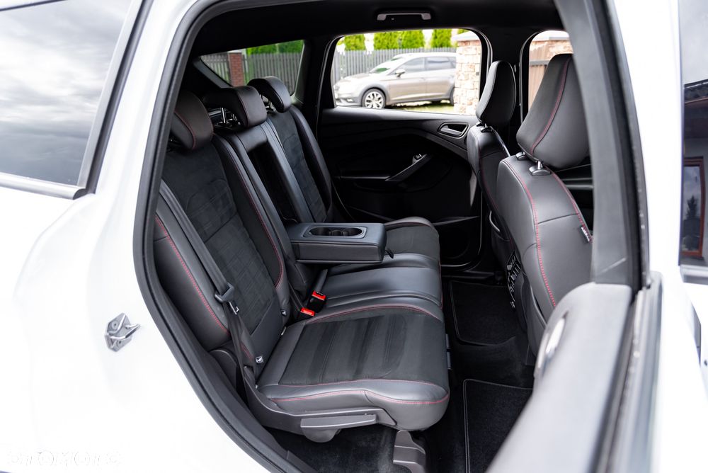 Ford Kuga - 23