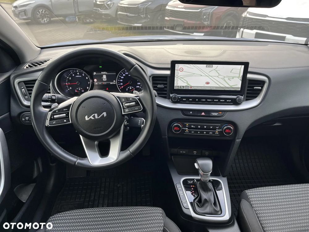 Kia XCeed 1.5 T-GDI M DCT - 13