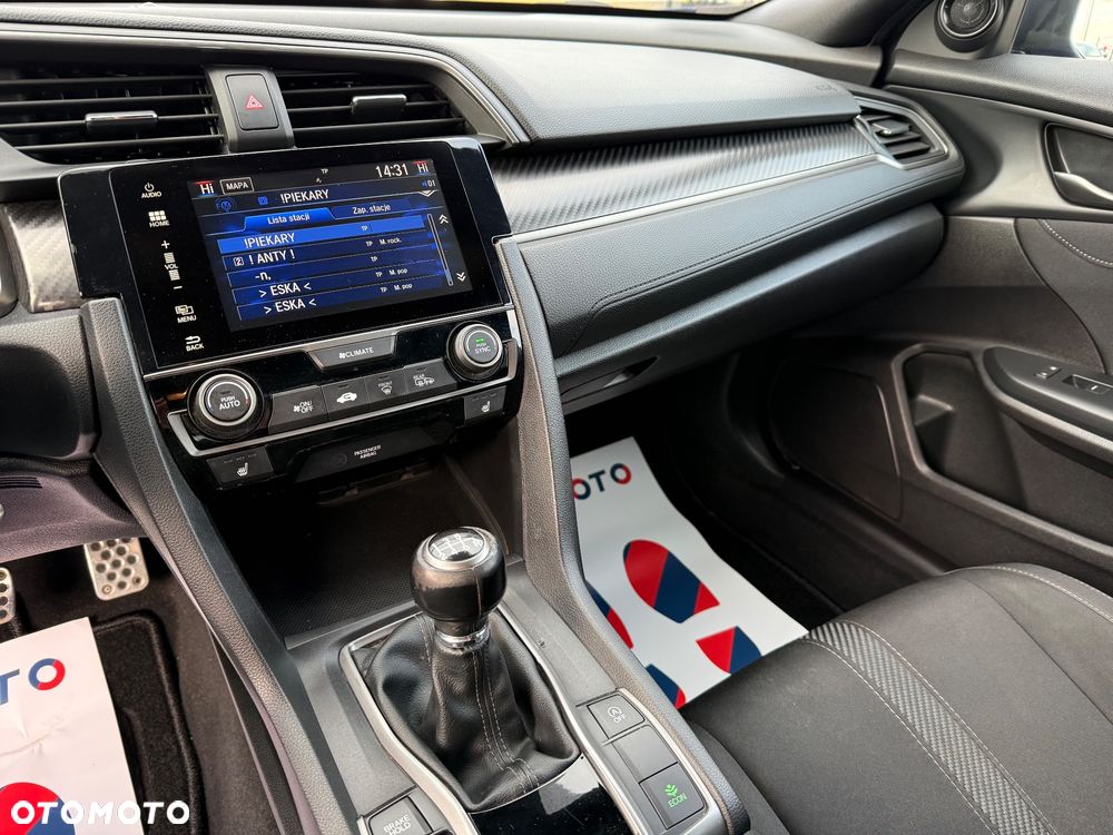 Honda Civic 1.5 T Sport (Navi) - 32