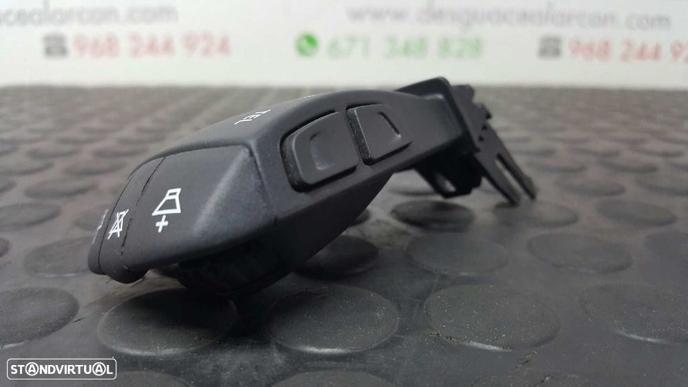 CONTROLE DO SISTEMA DE ÁUDIO / RÁDIO CD RENAULT MEGANE IV BERLINA 5P GT-LINE - 6