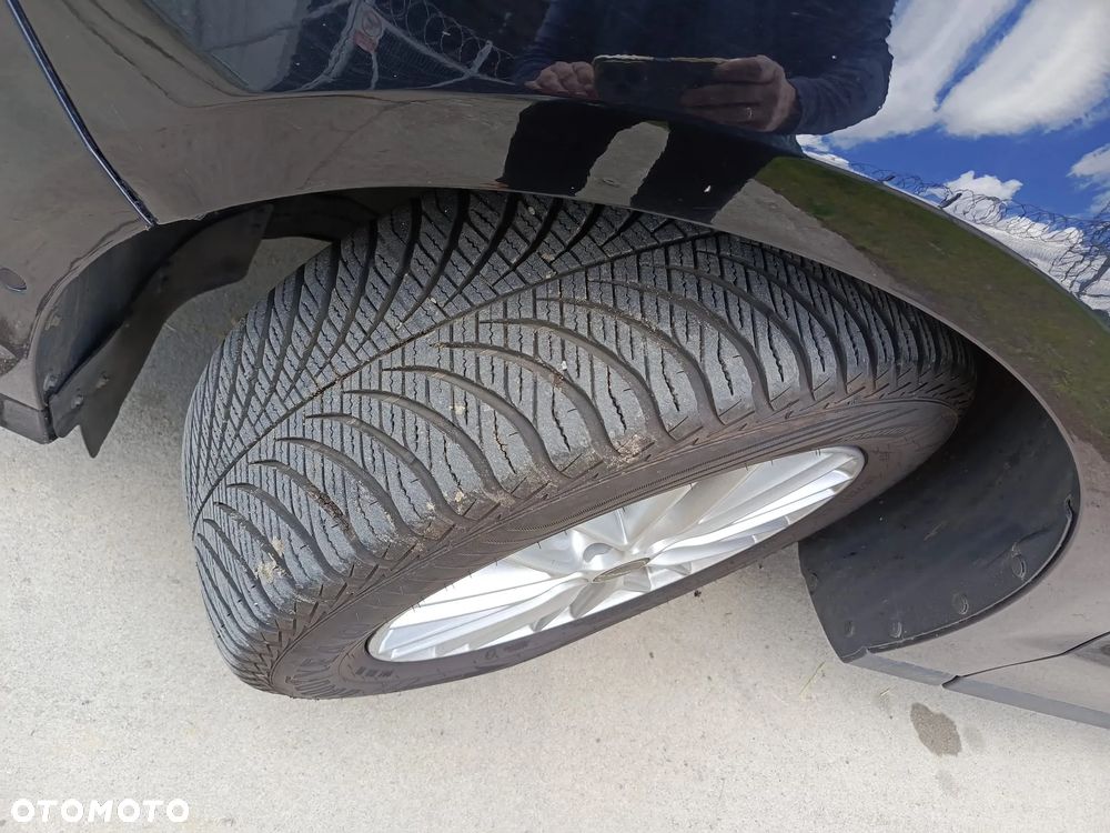 Ford Galaxy 2.0 EcoBlue Titanium - 25