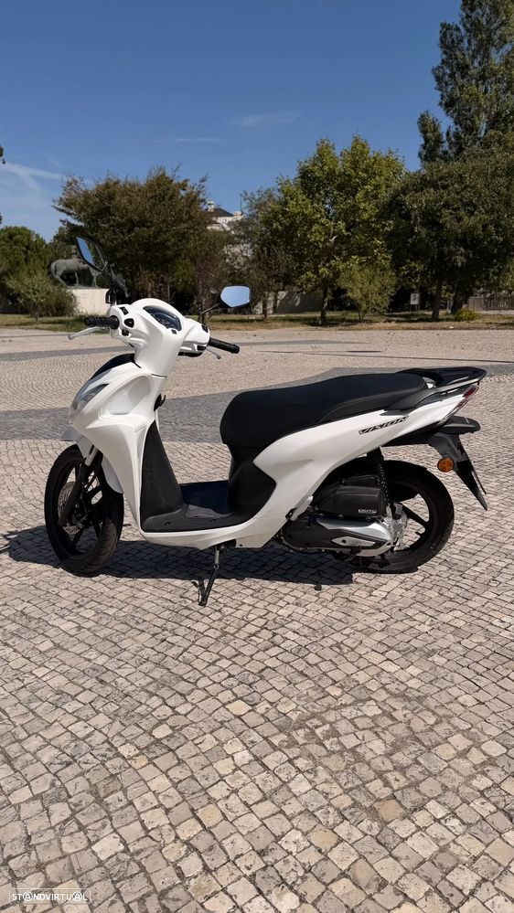 Honda Vision NSC110 - 1