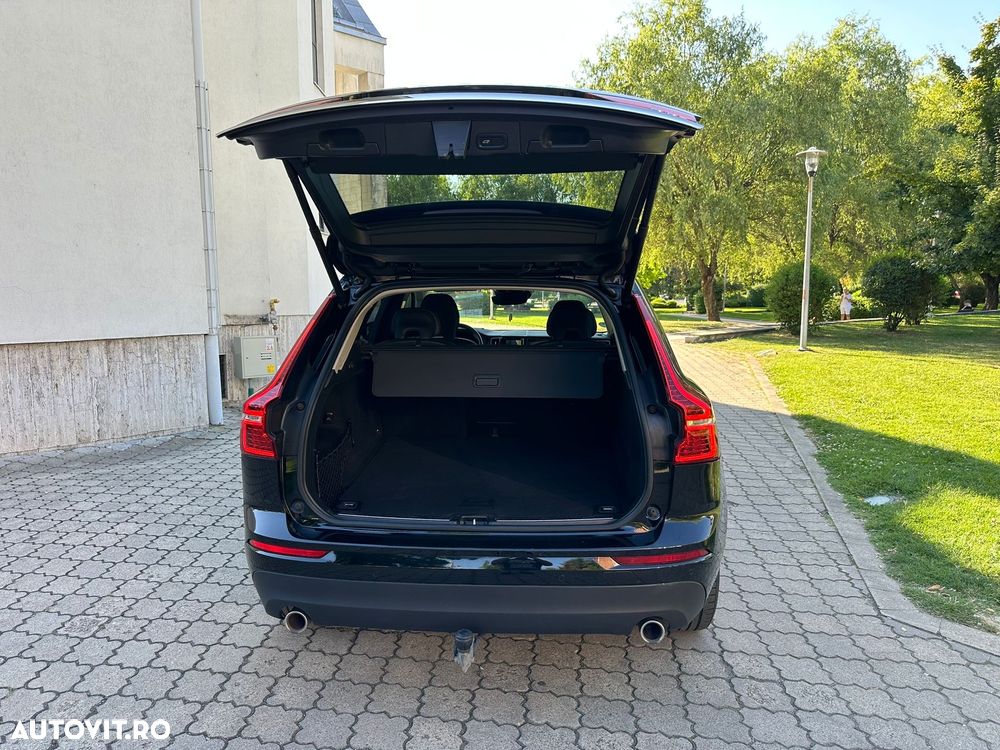 Volvo XC 60 B5 D AWD Geartronic Momentum Pro - 33