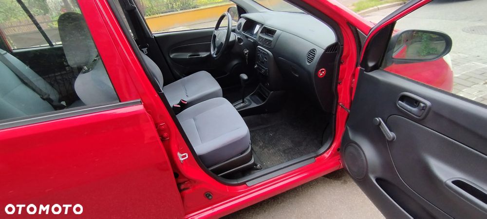Daihatsu Cuore - 16