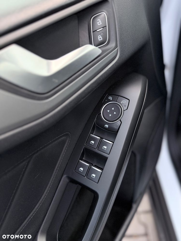 Ford Focus 1.5 EcoBlue Trend - 23