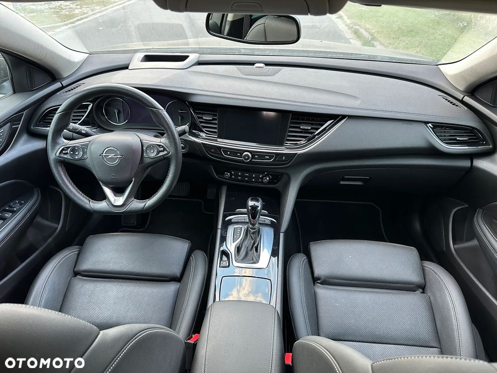 Opel Insignia Grand Sport 2.0 Diesel Exclusive - 4