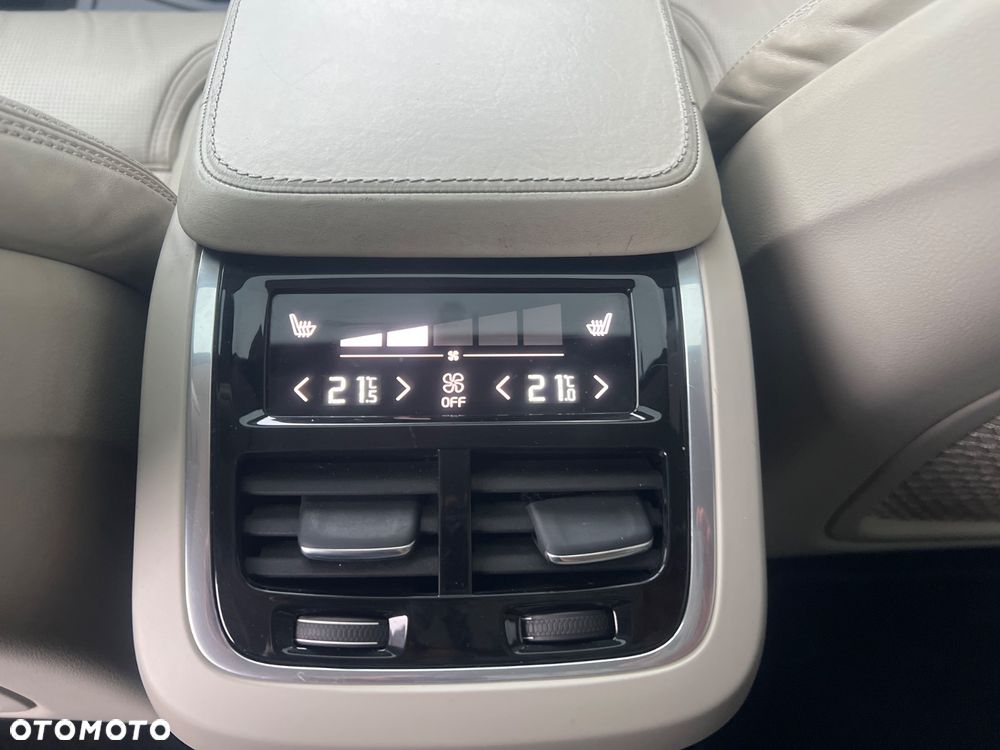 Volvo S90 D5 SCR AWD Inscription - 19