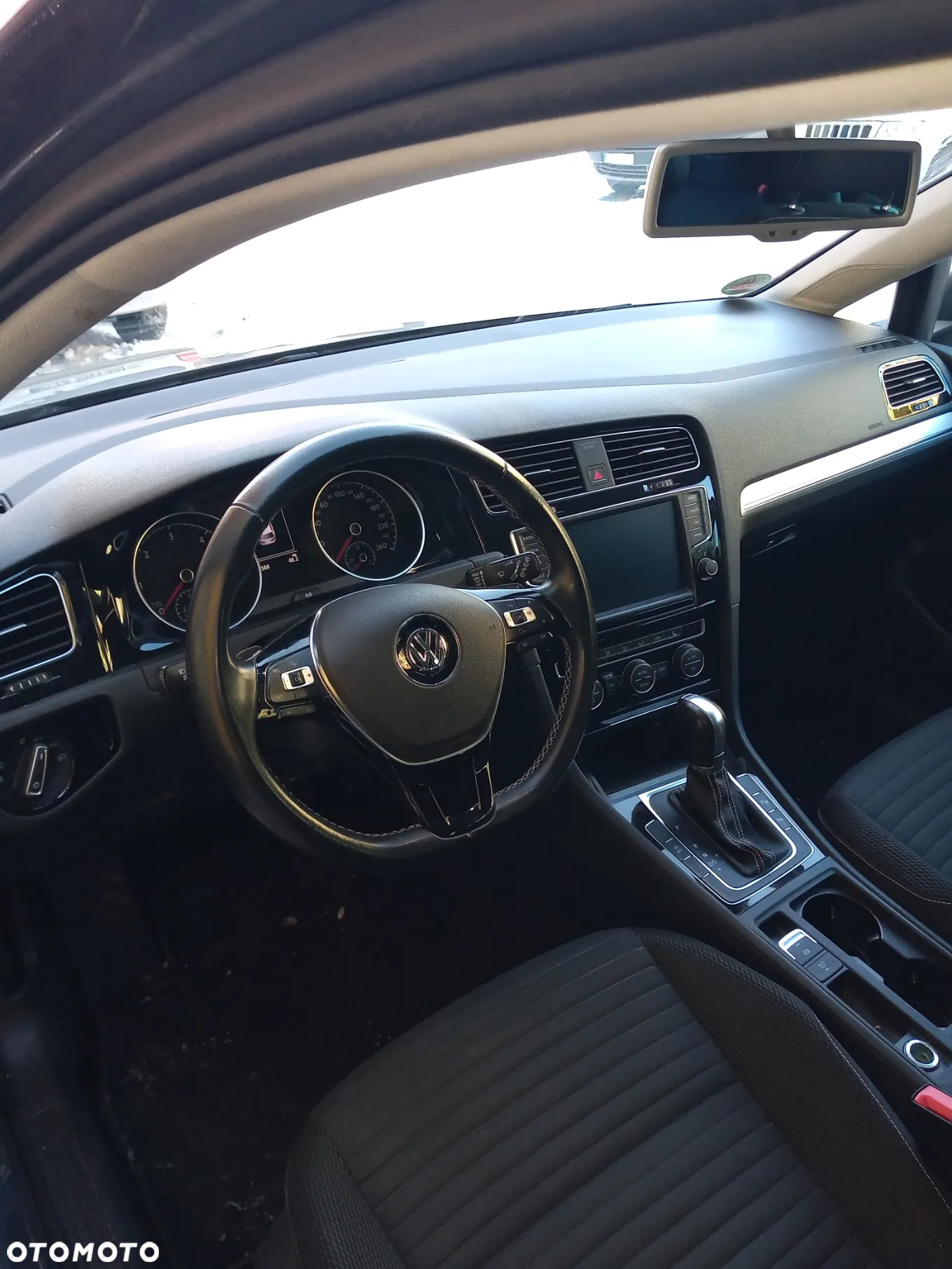 Volkswagen Golf 2.0 BlueTDI DSG Cup - 15