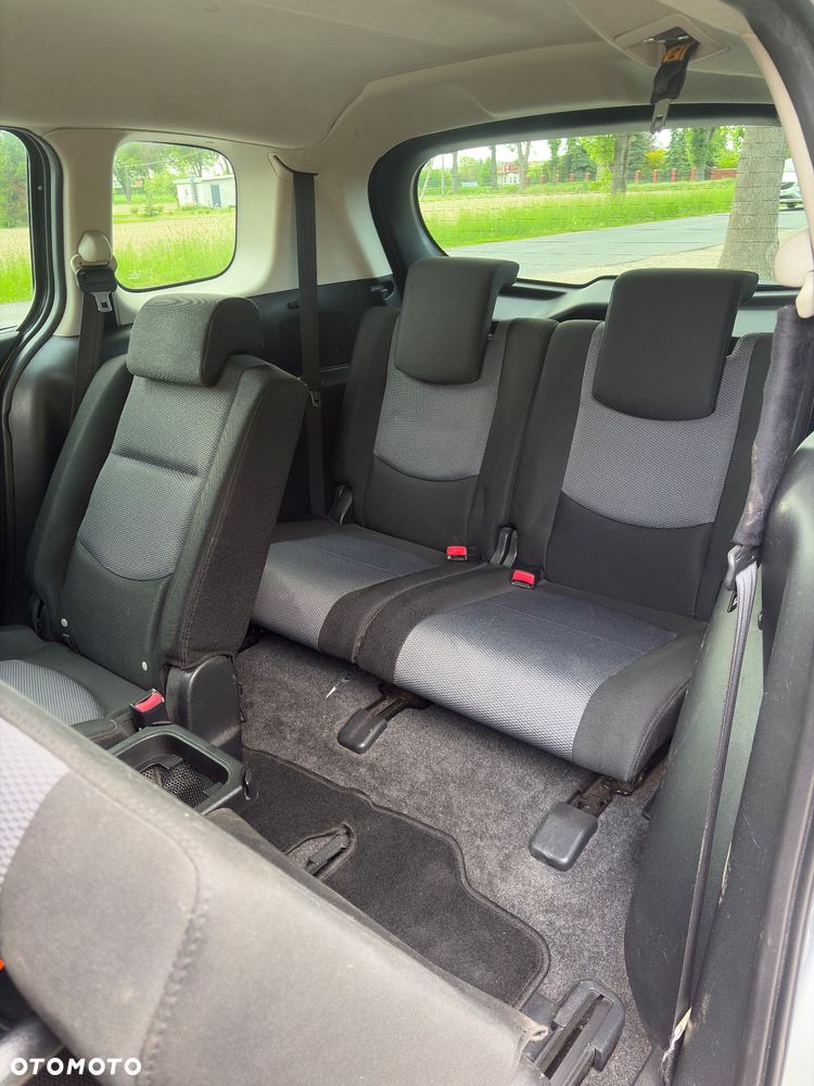 Mazda 5 2.0 Exclusive + - 22