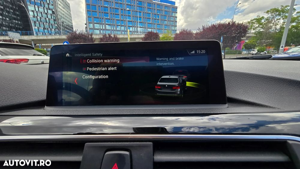 BMW Seria 3 320d Aut. Sport Line - 11