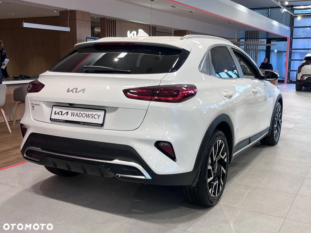 Kia XCeed 1.6 T-GDI M DCT - 4
