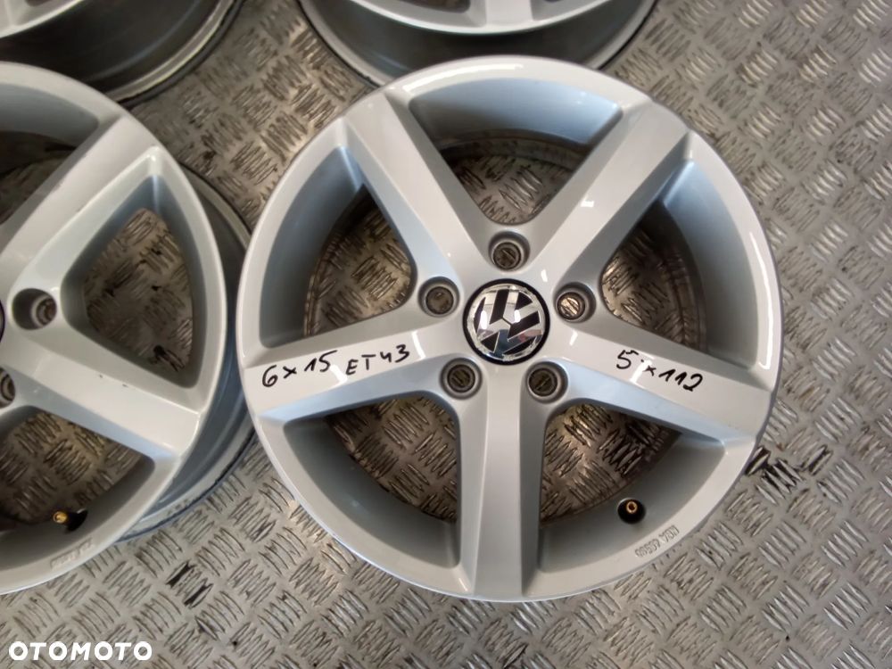 Felgi Vw Caddy Golf V VI VII 6Jx15 et43 5x112 - 6