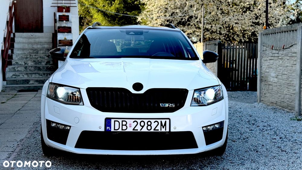 Skoda Octavia 2.0 TDI (Green tec) DSG RS - 14