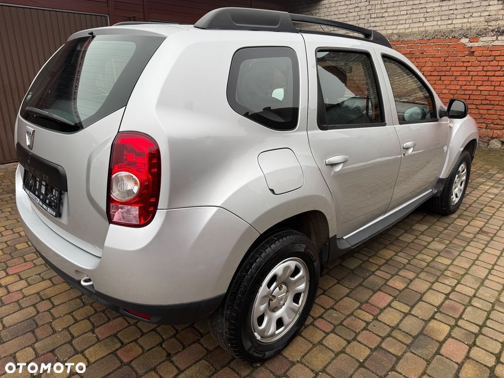 Dacia Duster 1.6 16V 4x2 - 8