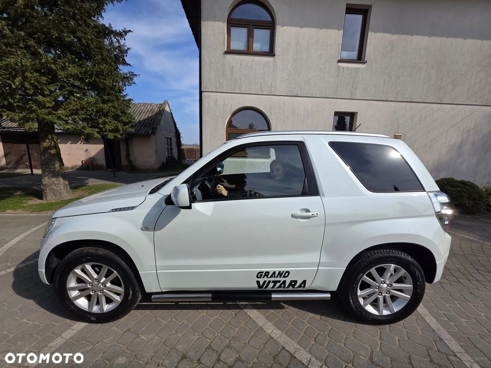Suzuki Grand Vitara 1.6 Comfort - 1