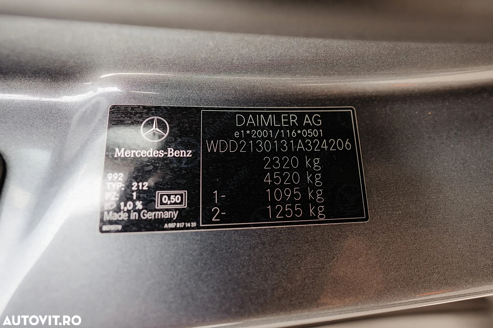 Mercedes-Benz E - 25