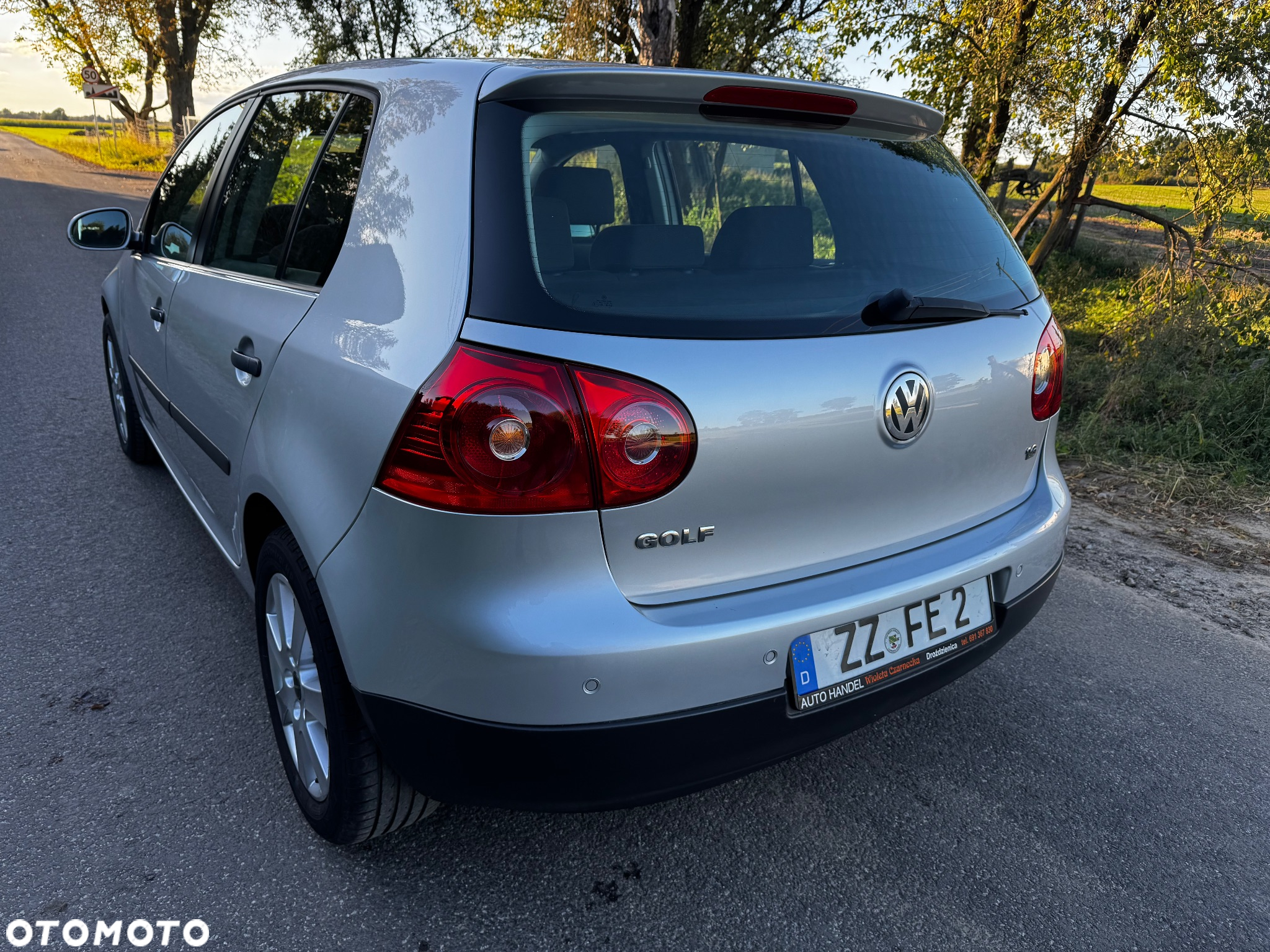 Volkswagen Golf V 1.6 Comfortline - 8