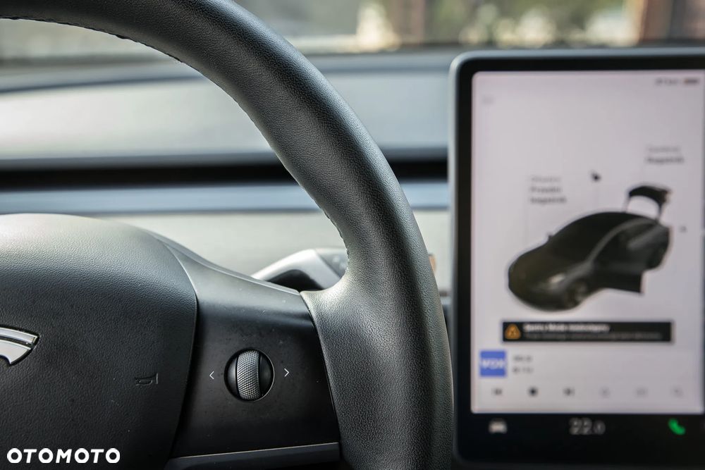 Tesla Model 3 - 19