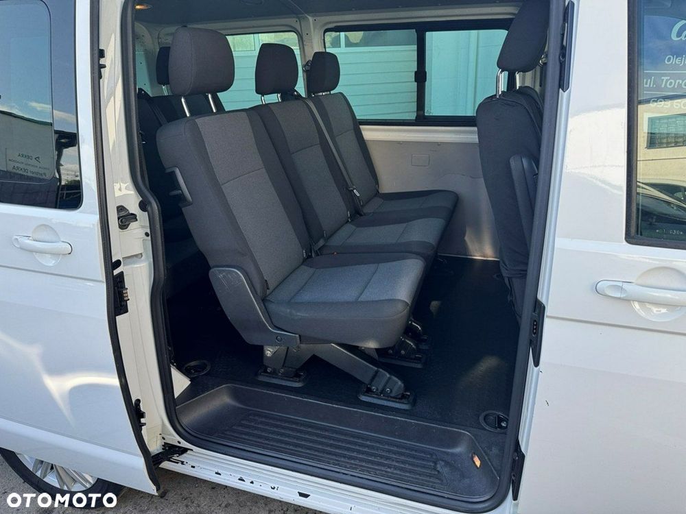 Volkswagen Transporter - 24