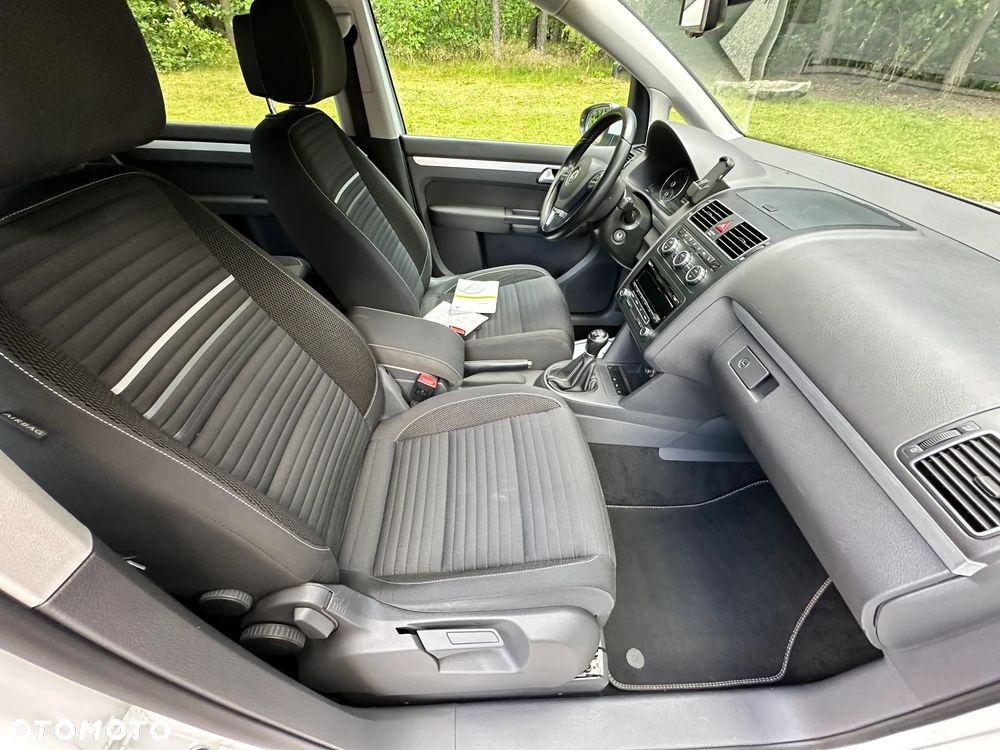 Volkswagen Touran 1.4 TSI Cup - 29