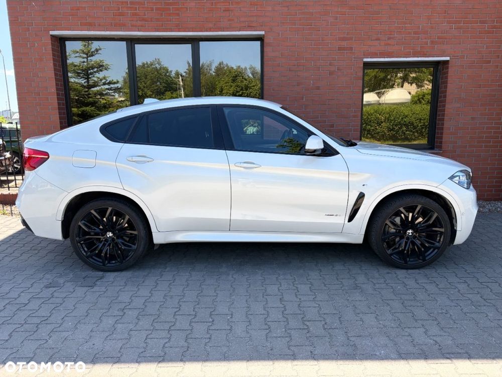 BMW X6 xDrive50i M Sport - 34
